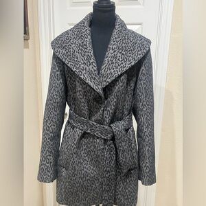 MARVIN RICHARDS NEW YORK, Leopard Print Belted PEA COAT. SIZE P/ L